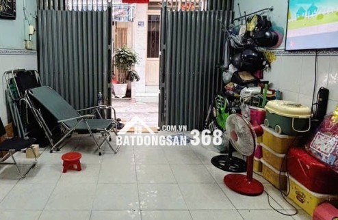 Bán nhà nhỏ 3 tầng tại Văn Thân, Quận 6, TP.HCM, 3ty8x